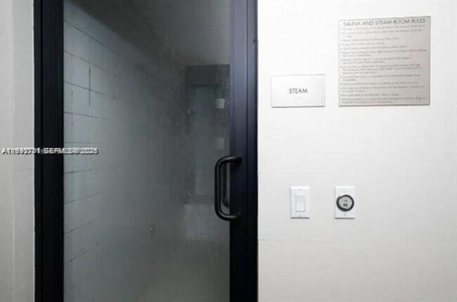 Building Photo - 151 SE 1st St