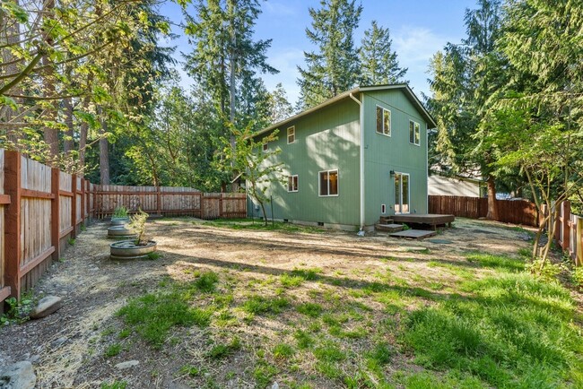 Building Photo - Clearwood Community Home in Yelm For Rent!...