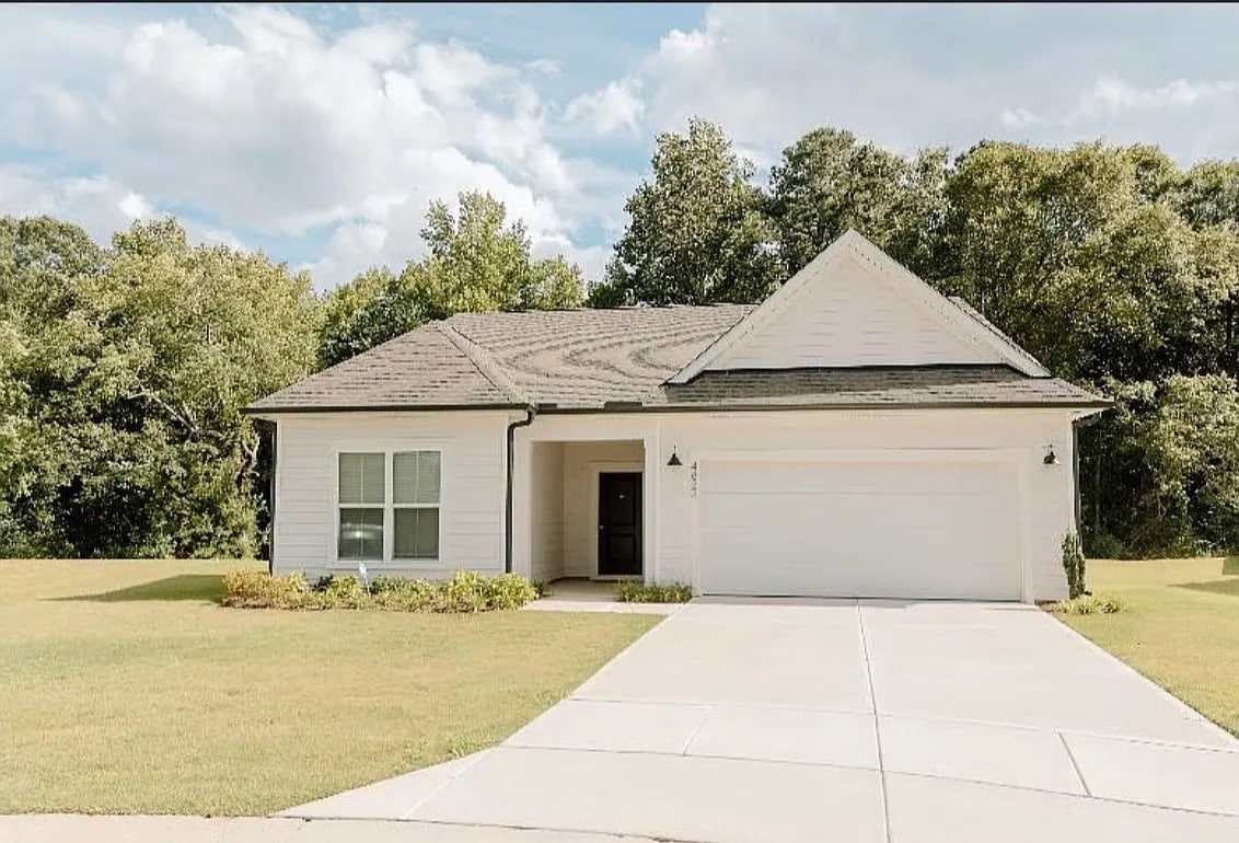Building Photo - Room in House on Okeechobee Ct