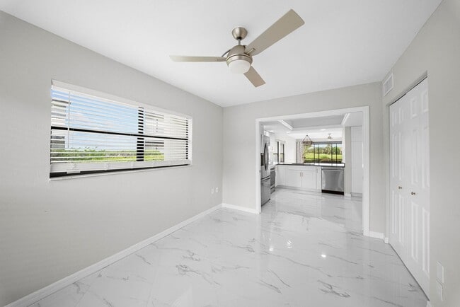 Building Photo - 16472 Timberlakes Dr