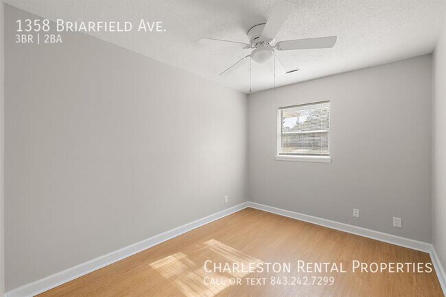 Building Photo - 1358 Briarfield Ave