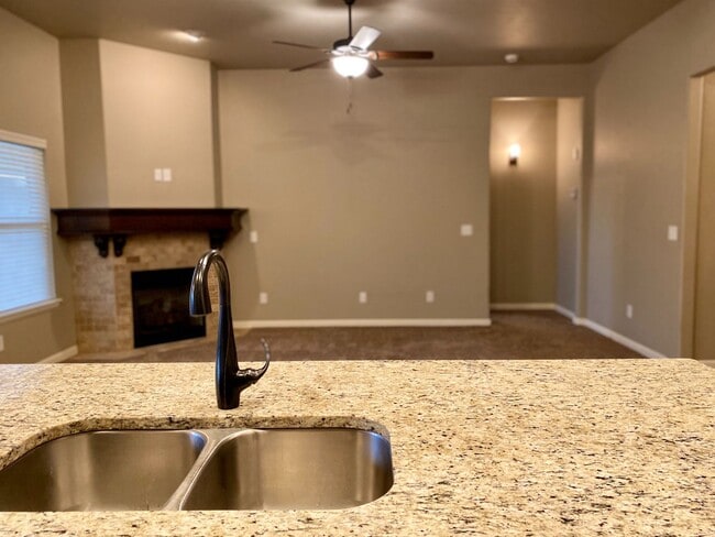 Building Photo - Cute Home In Mustang Schools With Storm Sh...