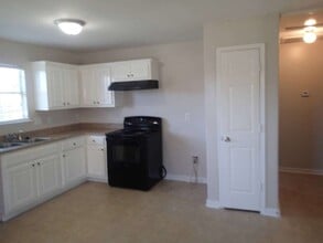 Building Photo - 6906 Lost Timber Ln