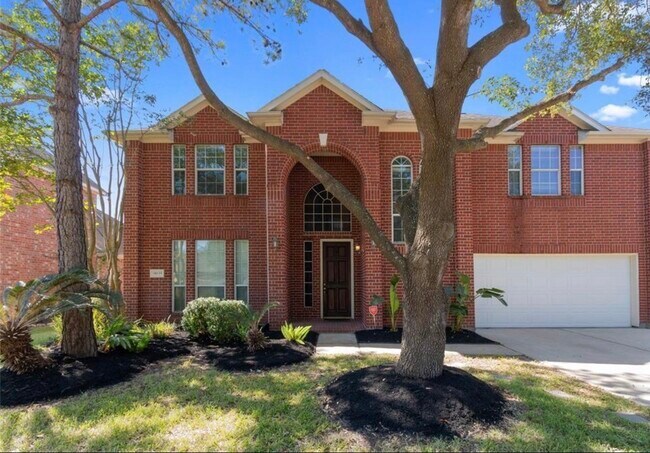 Building Photo - 10115 Cottonwood Canyon Dr