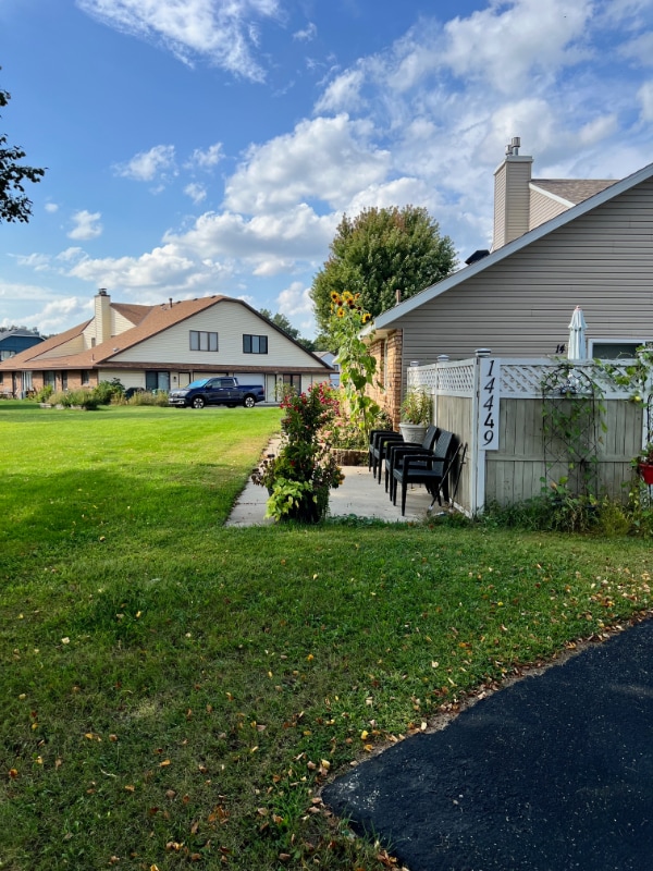 Primary Photo - 14449 Hayes Rd