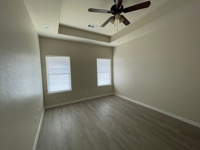 Building Photo - NEW BUILD Durant 4 bed 2 Bath 1 story sing...