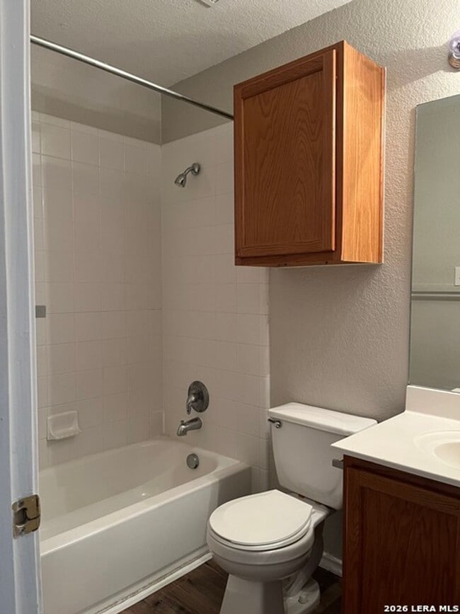 Building Photo - 434 Stable Vista