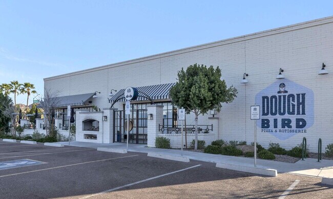 Building Photo - Remodeled 1BR with Private Yard + $250 Gift Card – Move In Today