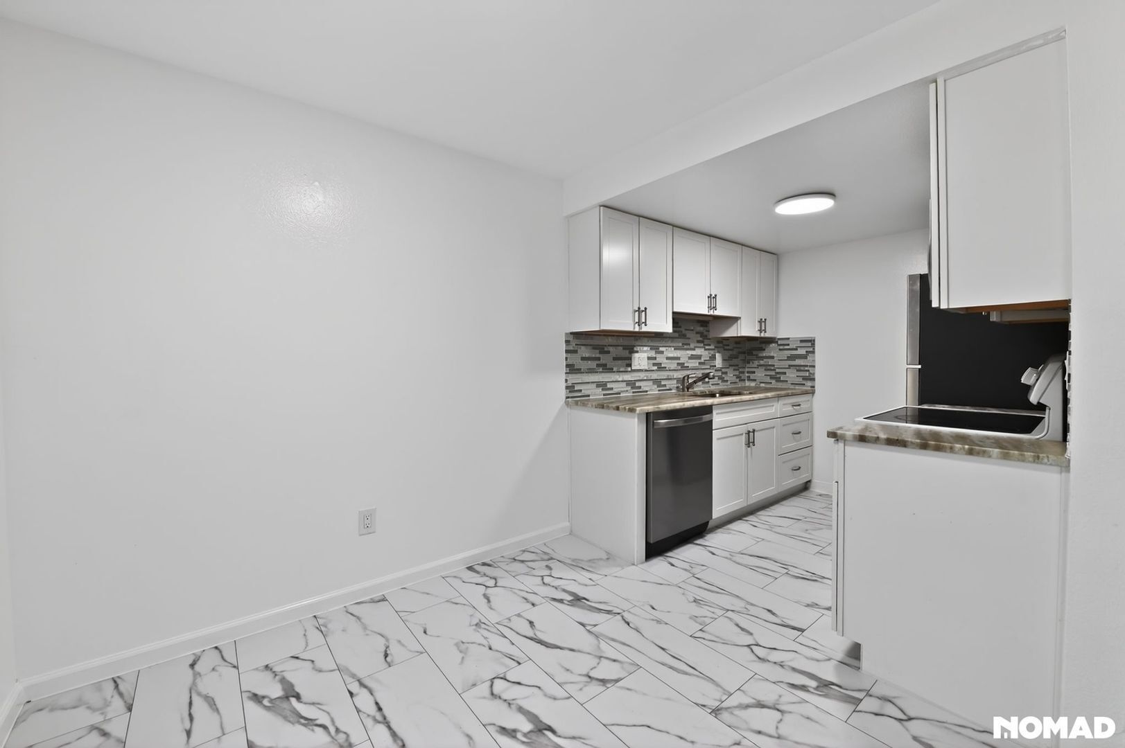 Building Photo - 747 W Cleveland Cir