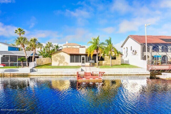 Building Photo - 4136 Camelia Dr