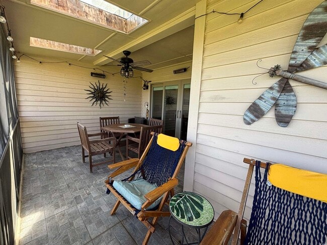 Building Photo - 4034 Fairway Lakes Dr