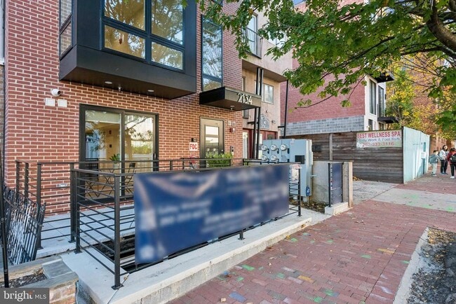 Building Photo - 2134 Wisconsin Ave NW