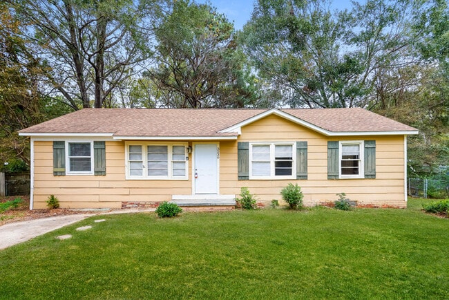 Primary Photo - Cute Home in Pearl