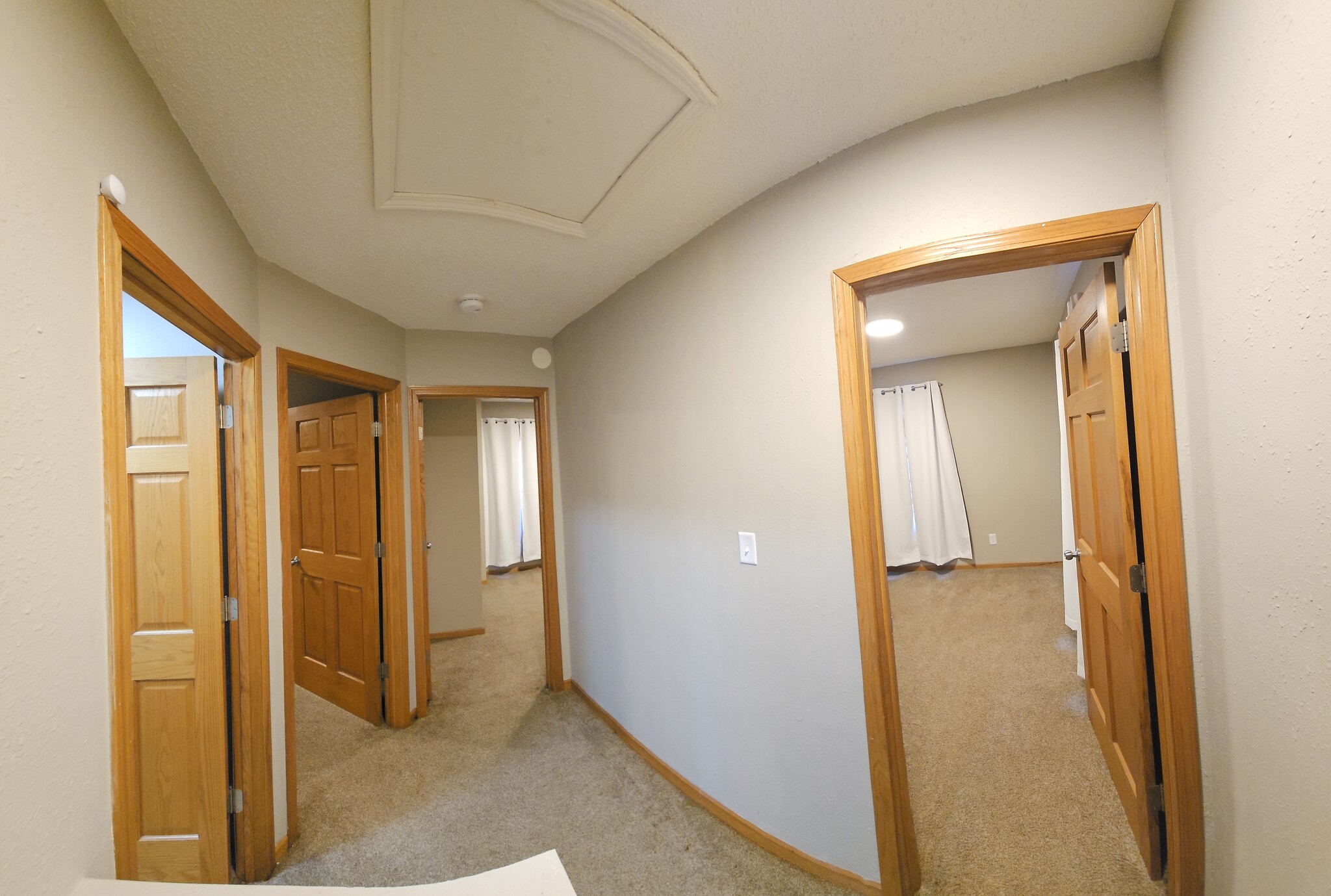 upstairs landing - 506 Bay St