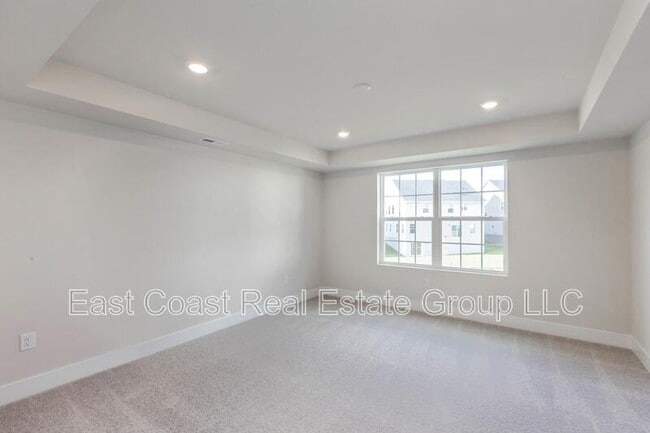 Building Photo - 2273 Marcy Dr