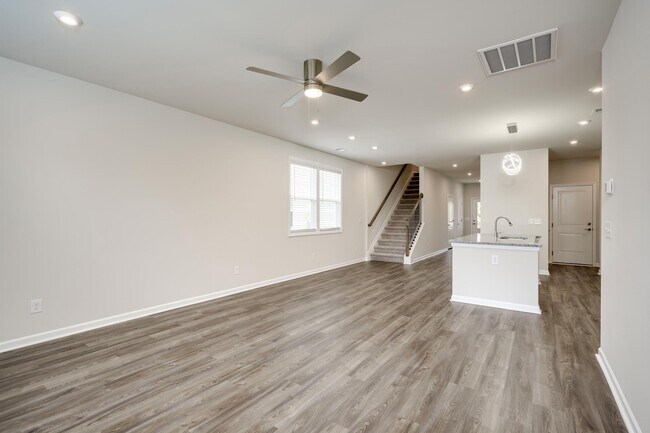 Building Photo - 778 Count Fleet Ct