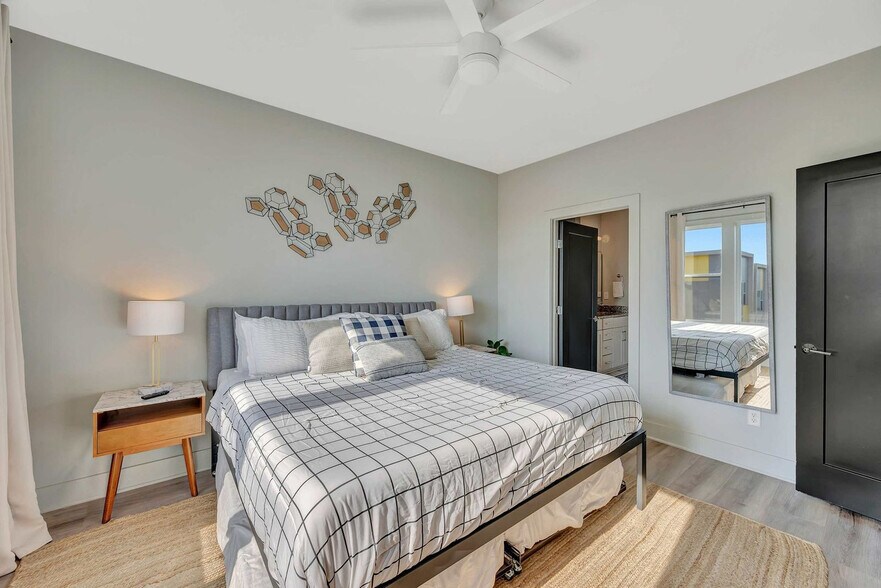 Building Photo - 1151 Harmony Way