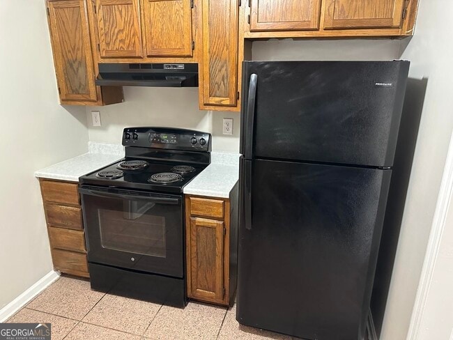 Building Photo - 115 Pine Terrace