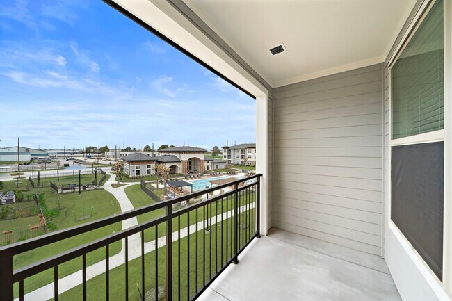 Building Photo - 5550 Dancy Rd