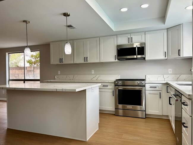 Building Photo - Welcome Home! Beautifully Renovated 3-Bedroom Pool Home in the Heart of Cypress