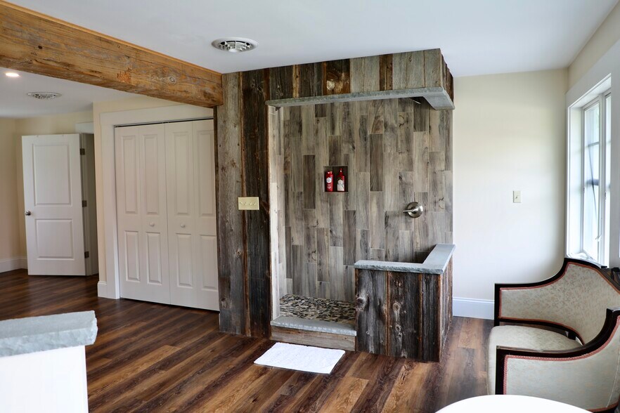 Primary Suite - 4729 N Route 44 Hwy