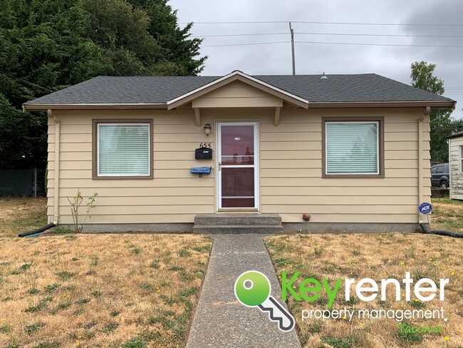 Primary Photo - Centrally located Cozy Rambler in Tacoma!