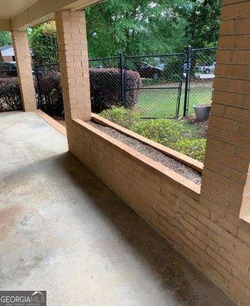Building Photo - 160 Cown Dr