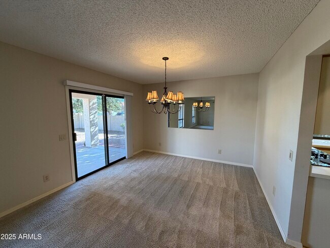 Building Photo - 26629 S Sageberry Dr