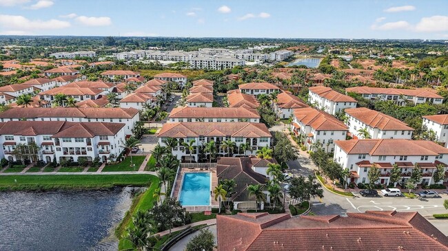 Building Photo - 2705 SW 119th Way