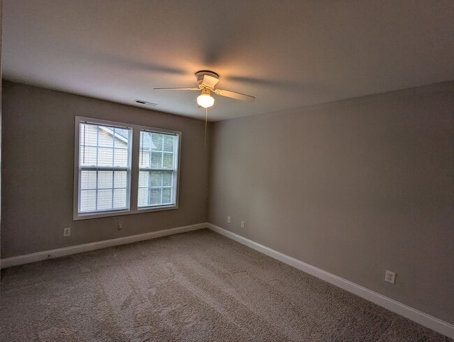 Building Photo - CABARRUS COUNTY-HIGHLAND CREEK 4 BEDROOM/2.5 BATH