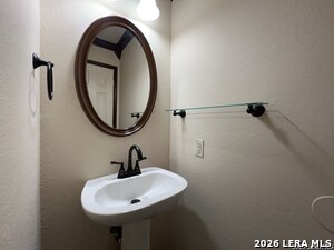 Building Photo - 2611 Thunder Gulch