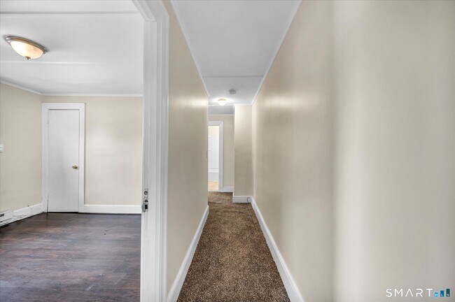 Building Photo - 128-130-130 Sisson St