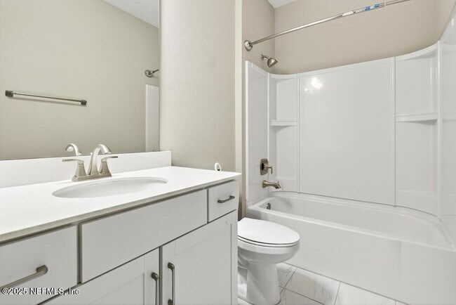 Building Photo - 542 Silver Landing Dr