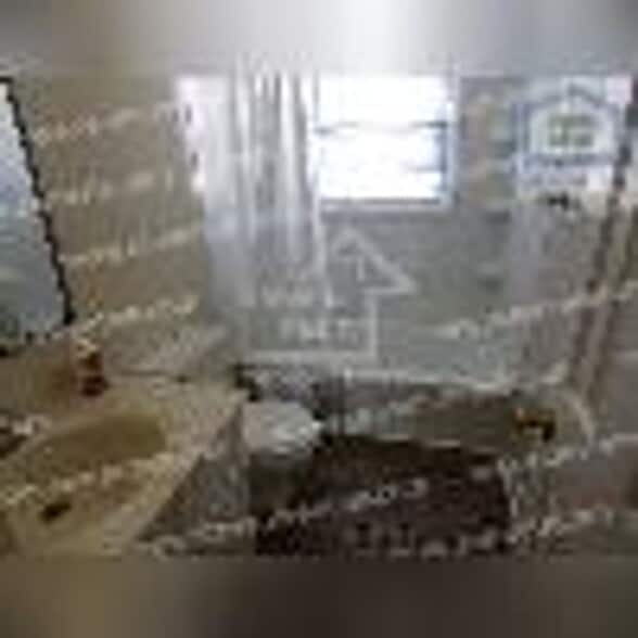 Building Photo - 758 Forest Cir