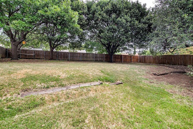 Building Photo - 120 N Flaxseed Ln