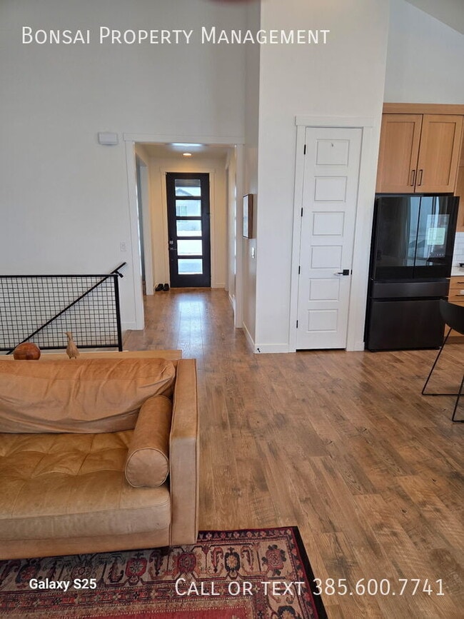 Building Photo - 1486 E Sheps Ridge Rd