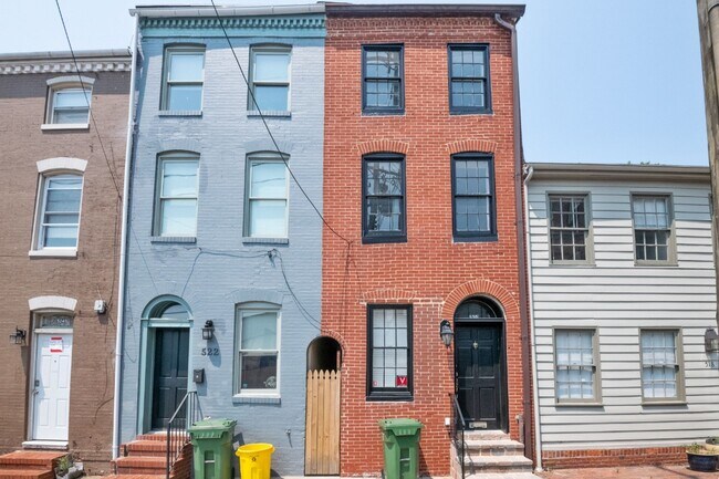 Building Photo - 520 S Bethel St