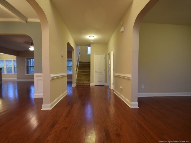 Building Photo - 929 Pecan Grove Loop