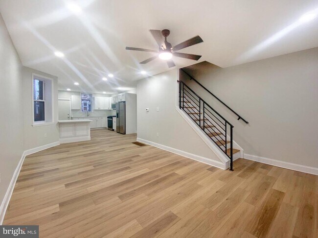 Building Photo - 5860 Osage Ave