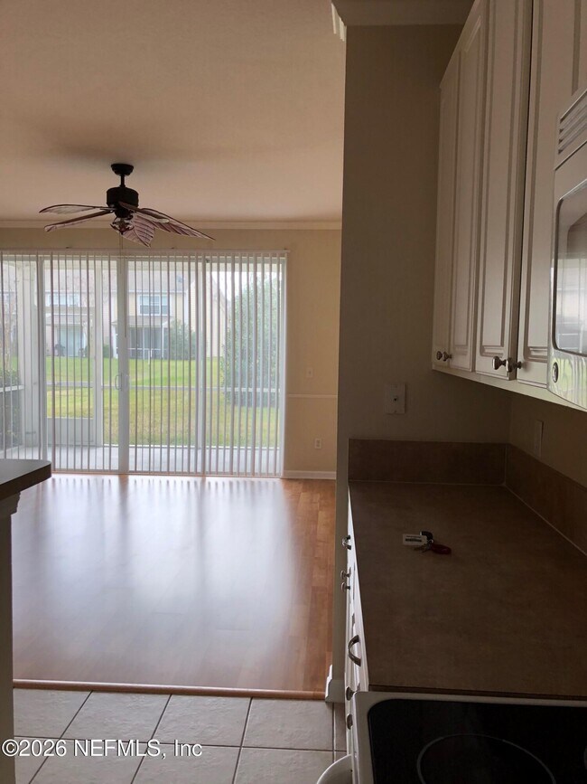 Building Photo - 7126 Stonelion Cir