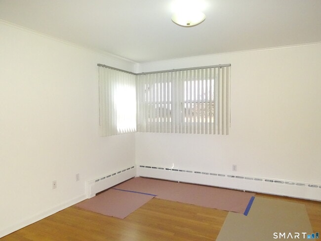 Building Photo - 62 Ark Rd