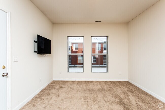 3BR, 2BA - The Summit