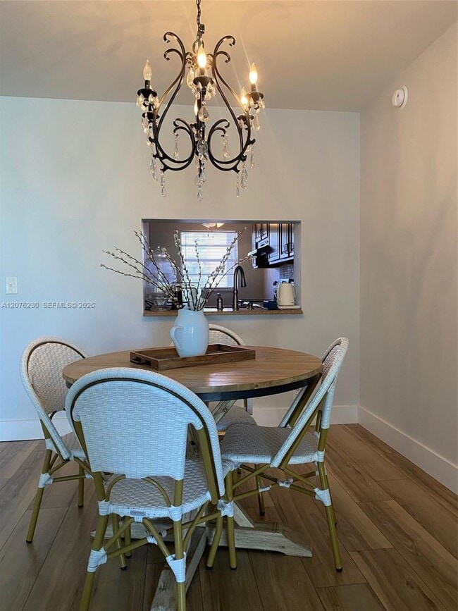 Building Photo - 9420 Poinciana Pl