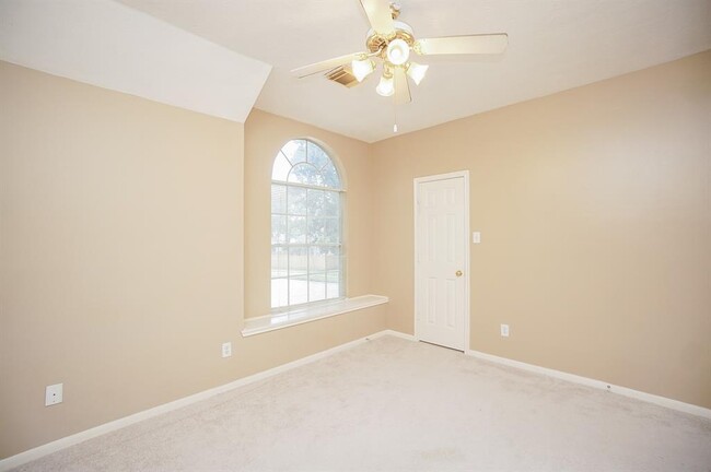 Building Photo - 1634 Emerald River Dr