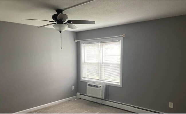 Building Photo - 25 Balance Rock Rd