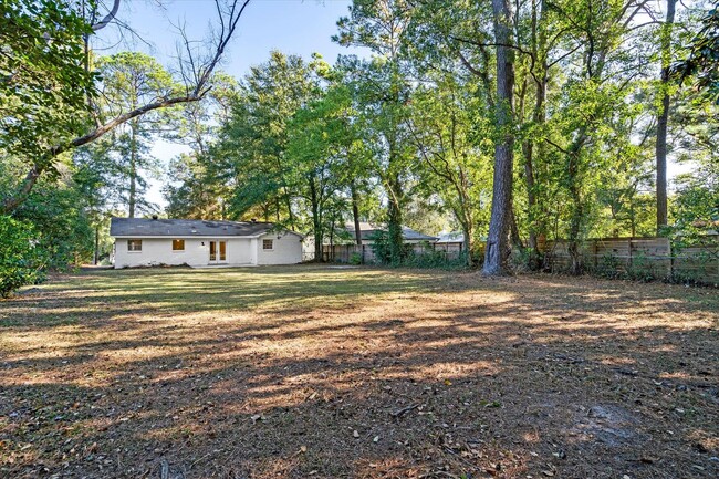 Building Photo - Gorgeous Fairhope Cottage!