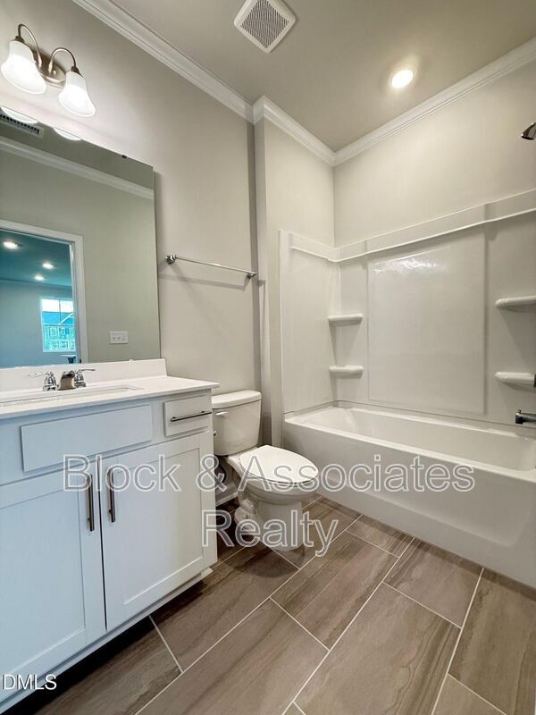 Building Photo - 304 Marmalade Sky Ln