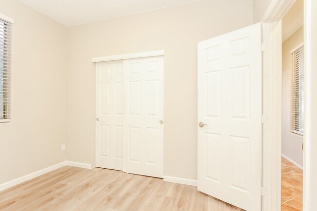 Building Photo - 4421 W St Kateri Dr