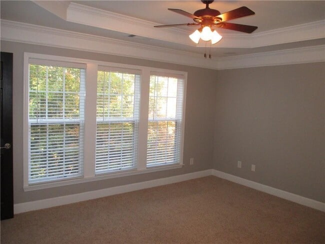 Building Photo - 2242 Limehurst Dr