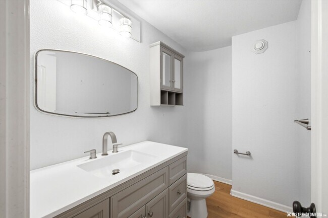 Building Photo - 13259 Rosser Dr